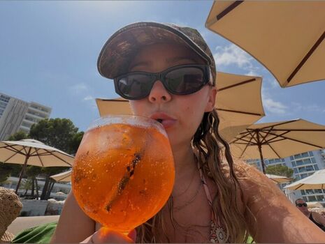 Full leaked Genevieve hannelius page private photo