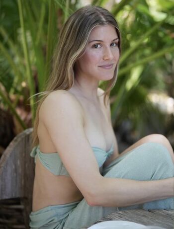 Full leaked Genie bouchard private photo
