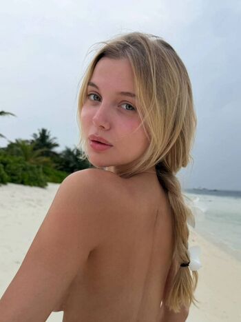 Full leaked Genlistef page private onlyfans photo