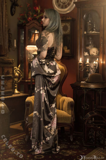 Full leaked Genthehobbit page private onlyfans photo