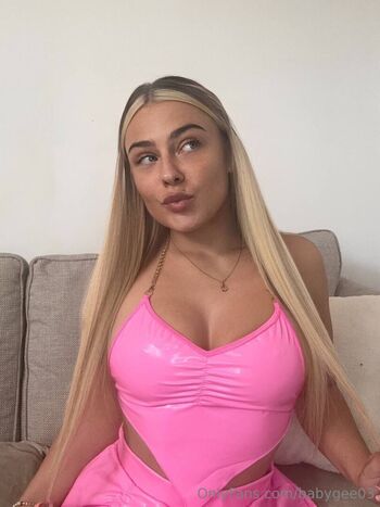 Full leaked Georgiababeex private onlyfans photo