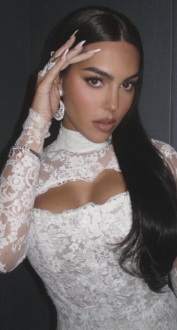 Full leaked Georgina rodriguez private photo