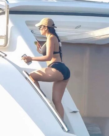 Full leaked Georgina rodriguez private photo
