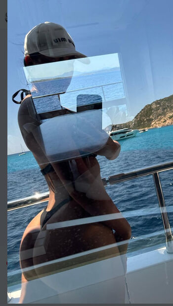 Full leaked Georgina ronaldo private photo