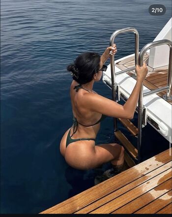 Full leaked Georgina ronaldo private photo