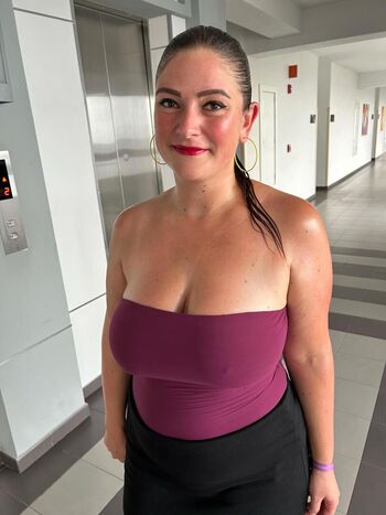 Full leaked Germanbombshell private photo