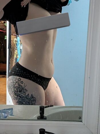 Full leaked Ghstfaceluvr private photo