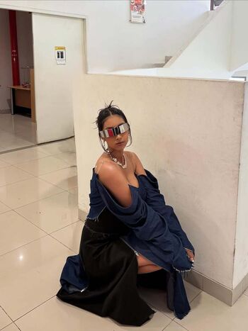 Gheckel Farshela Al-Bazhri