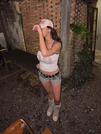 Gheckel Farshela Al-Bazhri