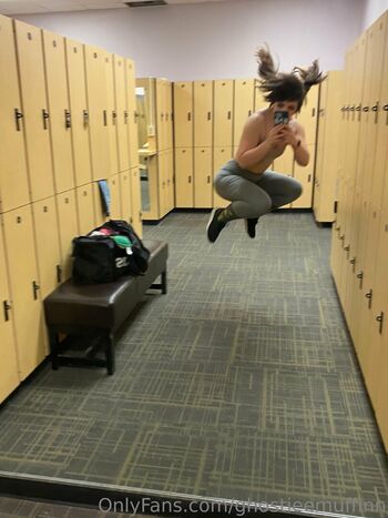 Full leaked Ghostieemuffinn private onlyfans photo