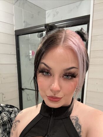 Full leaked Ghostiiexo private photo