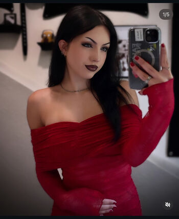 Full leaked Ghostwifeey private onlyfans photo