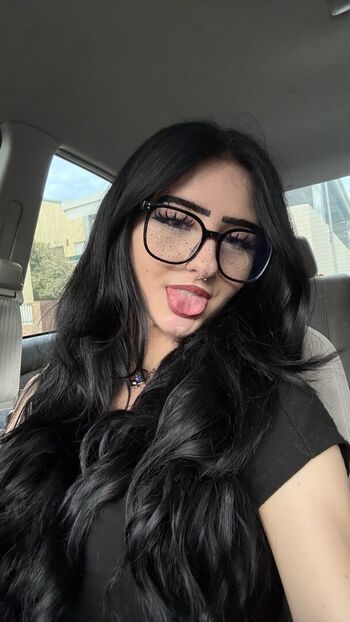 Full leaked Ghoulmommy private onlyfans photo