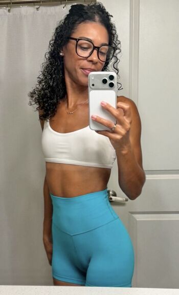 Full leaked Gianagold private onlyfans photo