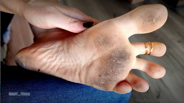 Full leaked Giant tessa private onlyfans photo