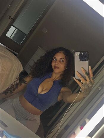 Full leaked Giavannanmoore page private photo