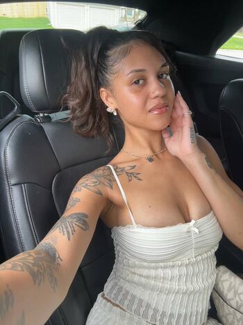 Full leaked Giavannanmoore page private photo