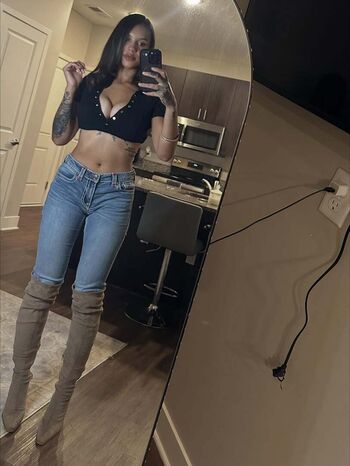 Full leaked Giavannanmoore page private photo