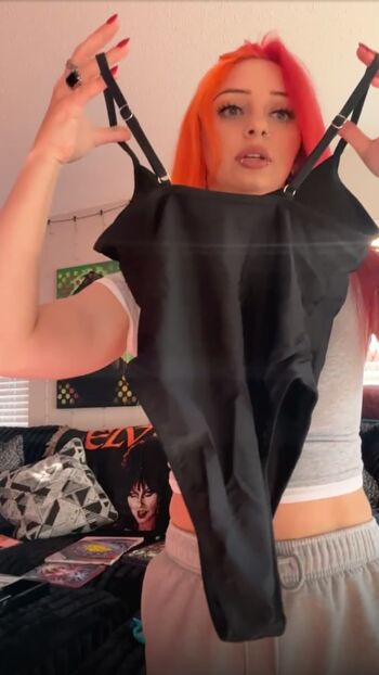 Full leaked Gigi dolan  page private onlyfans photo