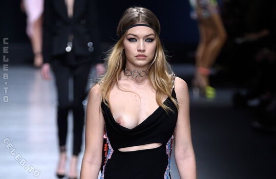 Full leaked Gigi hadid private photo