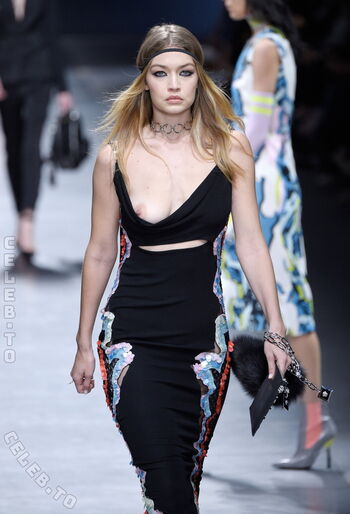 Full leaked Gigi hadid private photo