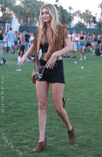 Full leaked Gigi hadid page private photo