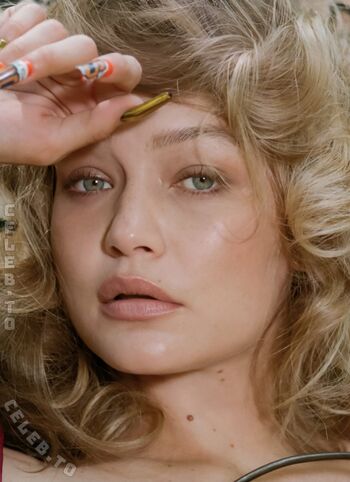 Full leaked Gigi hadid private photo