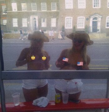 Full leaked Gillham sisters private photo