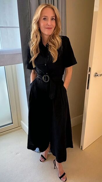 Full leaked Gillian anderson private photo