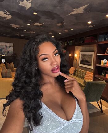 Full leaked Gina wap private photo