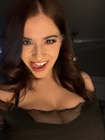 Full leaked Ginagraps private photo