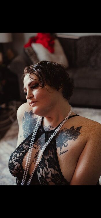 Full leaked Gingerbae private onlyfans photo