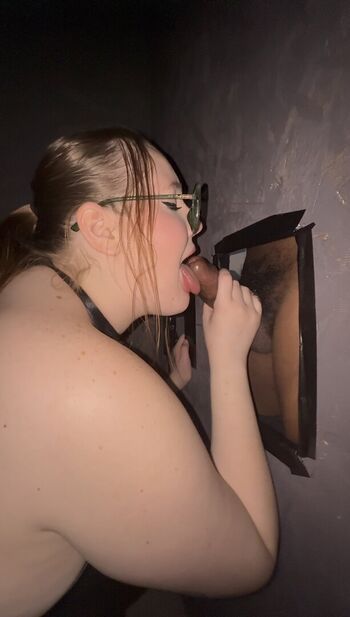 Full leaked Gingerplayswithlayla private onlyfans photo