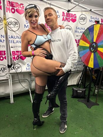 Full leaked Giorgina sparkling private onlyfans photo