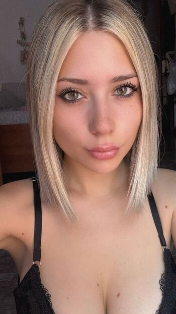 Full leaked Giovanna eremita private onlyfans photo