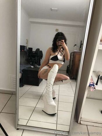 Full leaked Girls in combat and platform boots page private onlyfans photo