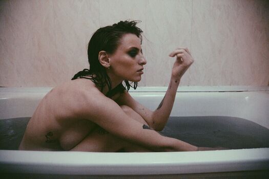Full leaked Girlvinishko private photo