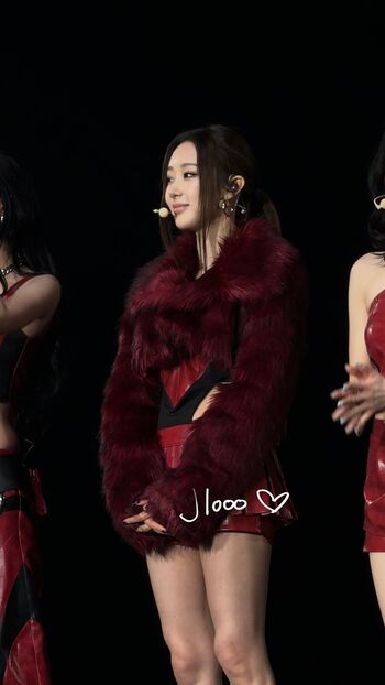 Full leaked Giselle aespa page private onlyfans photo