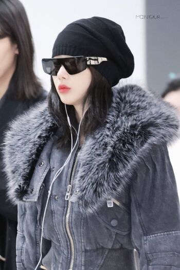 Full leaked Giselle aespa page private onlyfans photo