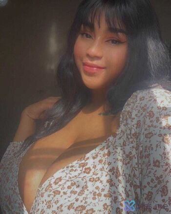 Full leaked Gissinoue private onlyfans photo