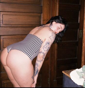 Full leaked Givemetuesday private photo