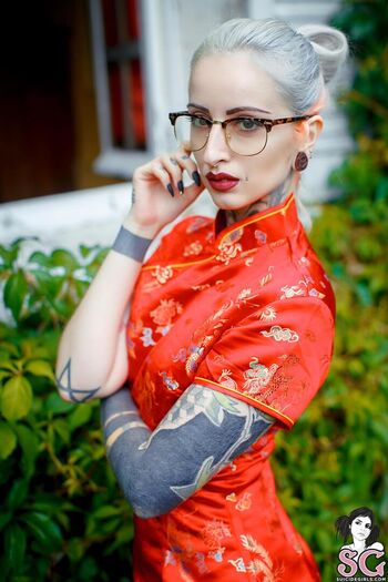 Full leaked Gladycesuicide private onlyfans photo