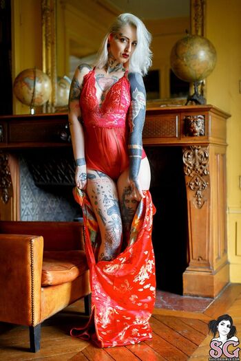 Full leaked Gladycesuicide private onlyfans photo