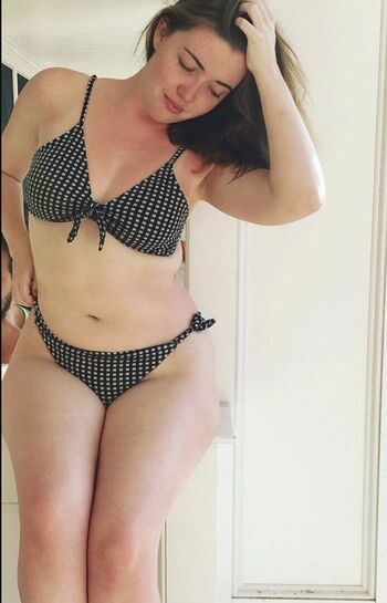 Full leaked Glamour possum private photo