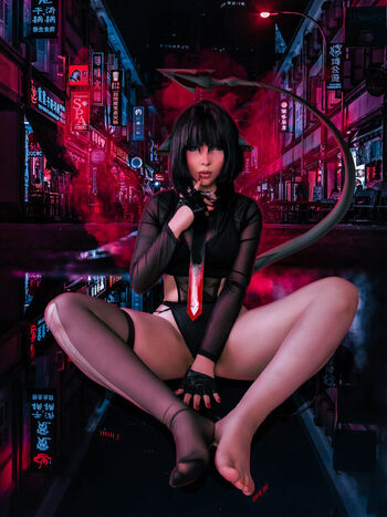 glitchedegirlcosplay