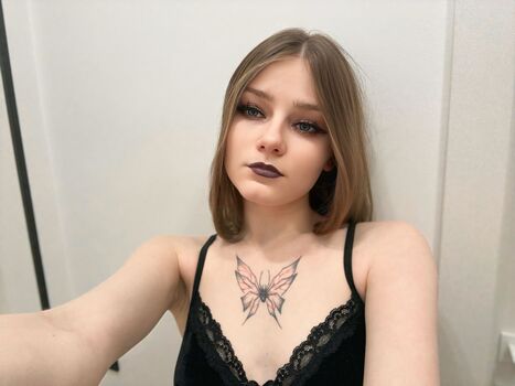 Full leaked Glitteringbunnny page private photo