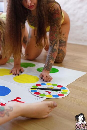 Full leaked Gloom  page private onlyfans photo