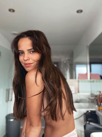 Full leaked Gloria camila private onlyfans photo