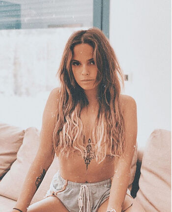 Full leaked Gloria camila private onlyfans photo