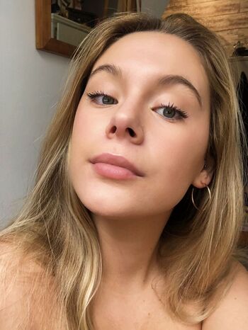 Full leaked Goddess flora private onlyfans photo